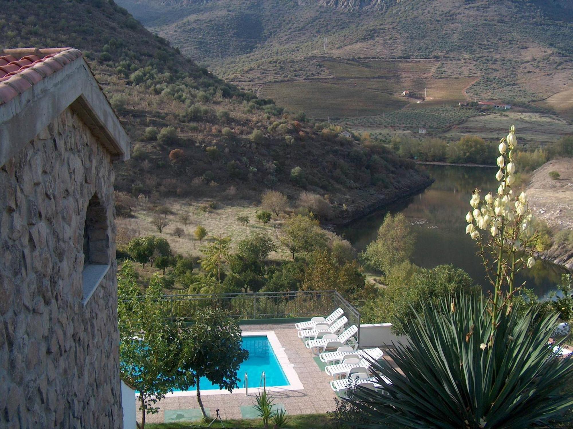 Posada Real Quinta De La Concepcion Hinojosa de Duero Exterior photo