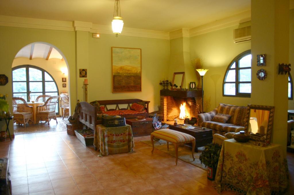 Posada Real Quinta De La Concepcion Hinojosa de Duero Exterior photo