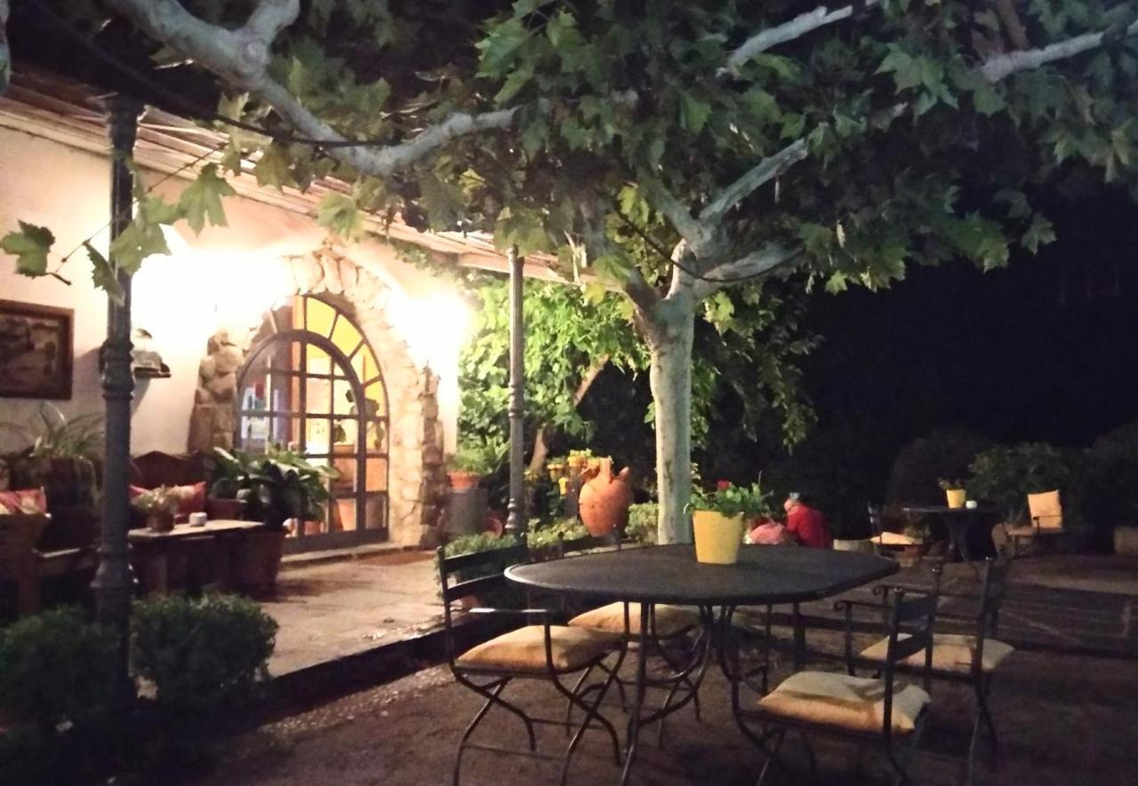 Posada Real Quinta De La Concepcion Hinojosa de Duero Exterior photo
